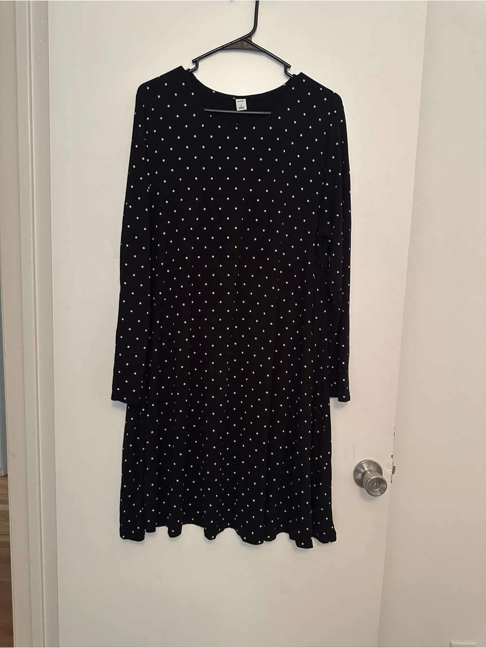 Old Navy Black Long Sleeve Polka Dot Dress